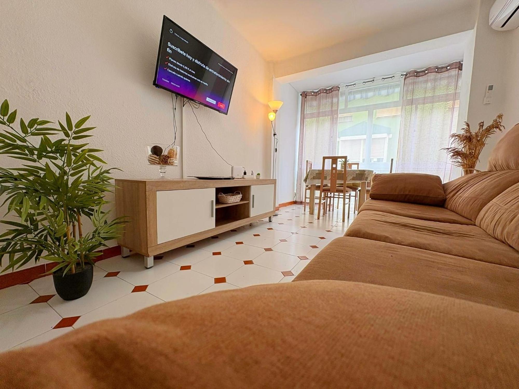 Reyhouse Huelin 3rooms Cerca De La Playa Con Ac Appartement *